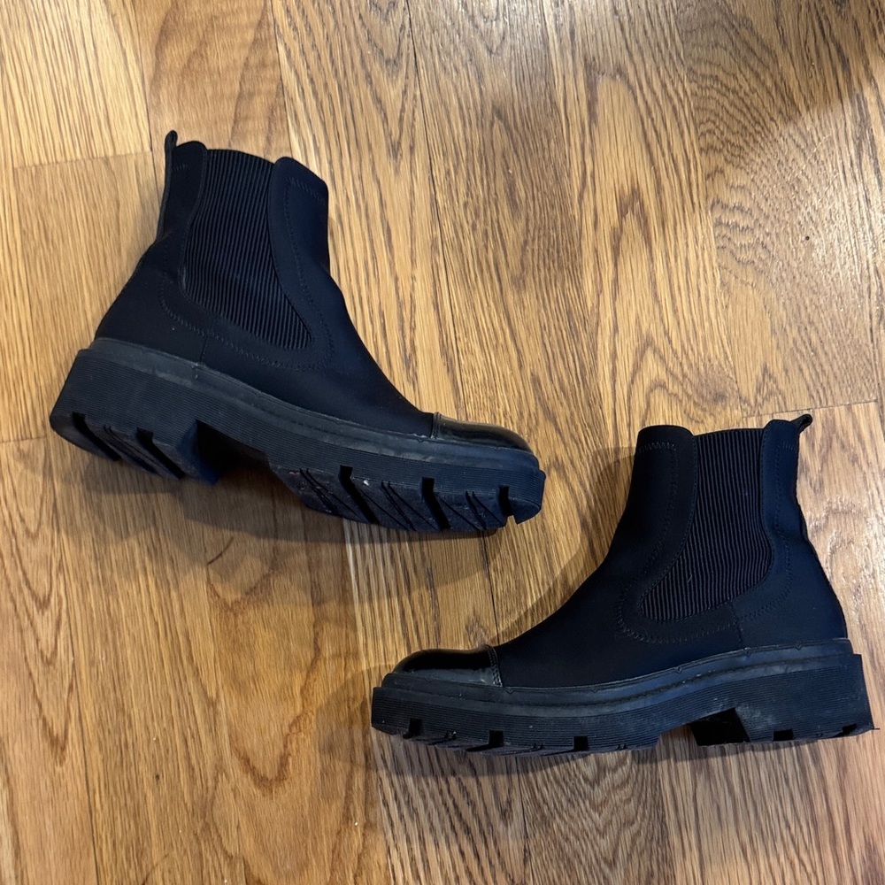 ZARA Chelsea Boots 38
